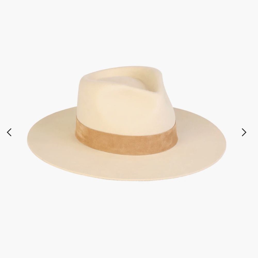NWT Lack of Colors- The Mirage Ivory Hat